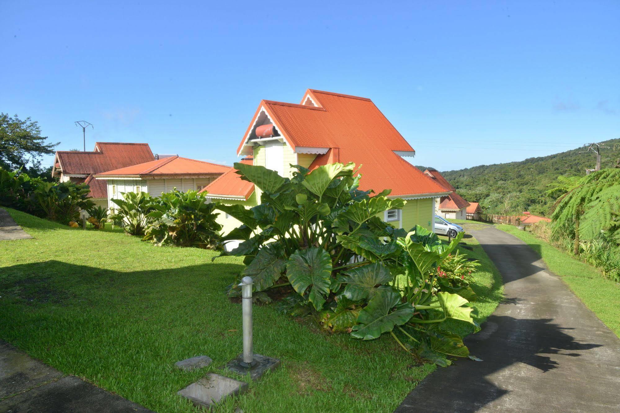 Auberge De La Montagne Pelee Hotel Saint-Pierre Kültér fotó